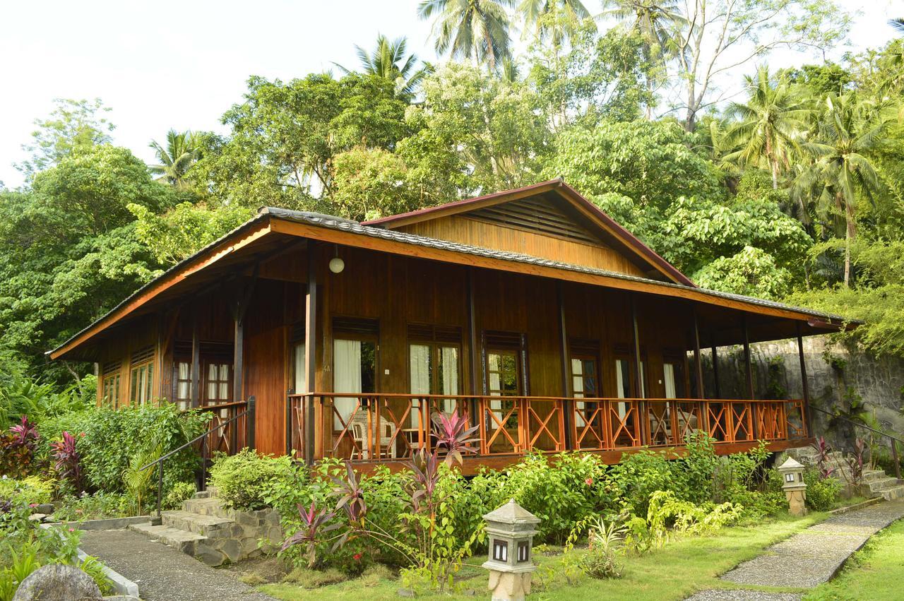 Kungkungan Bay Resort Bitung Esterno foto