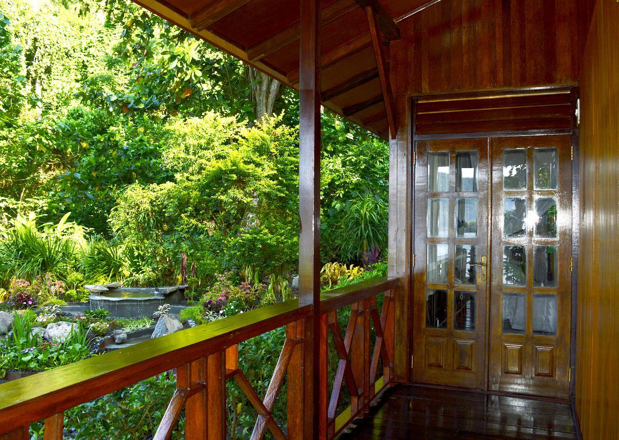 Kungkungan Bay Resort Bitung Esterno foto